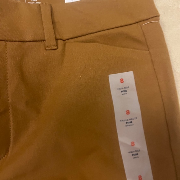 Old Navy pixie pants - Picture 2 of 4